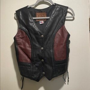 Walter Dyer Dine Bicolor Black Brown Bikers Leather Vest Framingham, MA